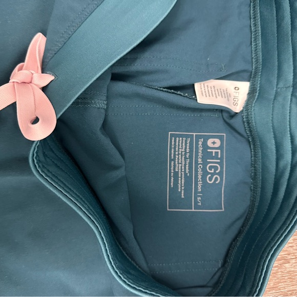 FIGS LIVINGSTON CARIBBEAN BLUE SCRUBS - Picture 4 of 4